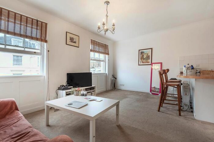 1 Bedroom Flat To Rent In Craven Road, Bayswater, W2