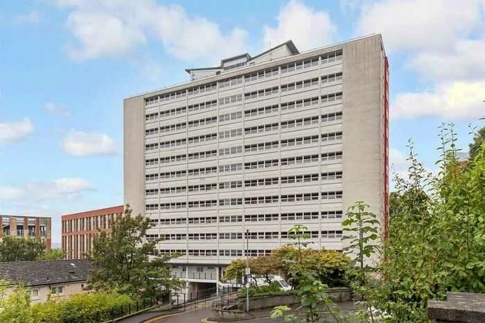 2 Bedroom Flat To Rent In Gibson Heights, Drygate, G4