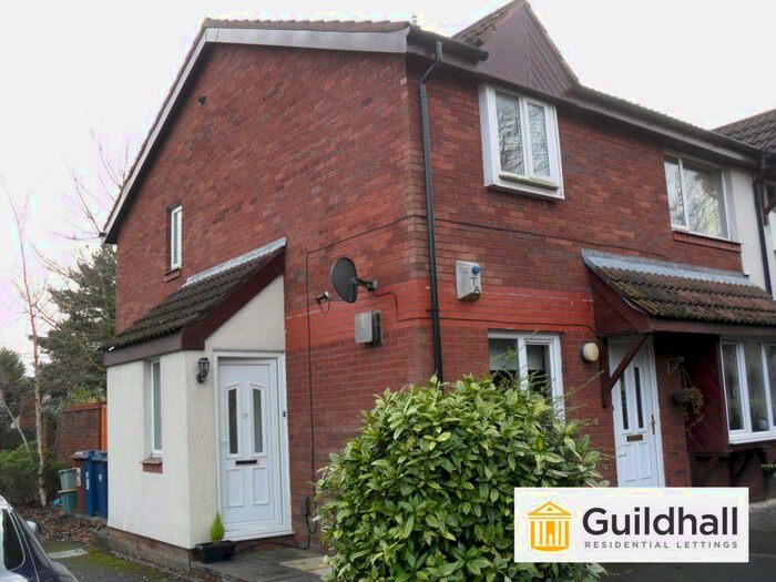 2 Bedroom Flat To Rent In Rosemary Court, Penwortham, PR1