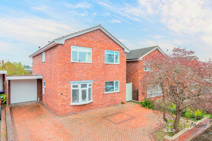 4 Bedroom Detached House For Sale In Castle Lane, Bayston Hill, Shrewsbury, SY3