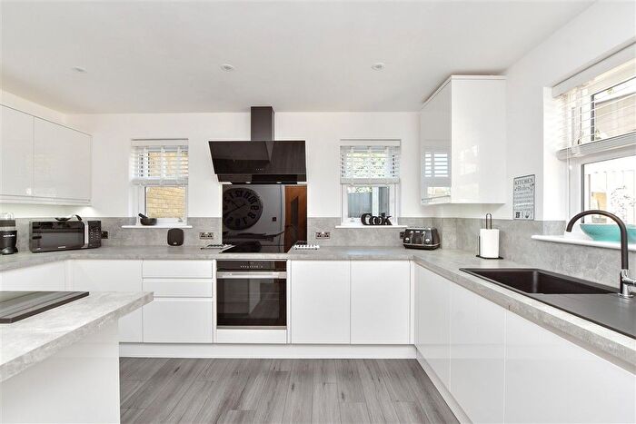 3 Bedroom Semi-detached House For Sale In Sceptre Court, Birchington, Kent, CT7