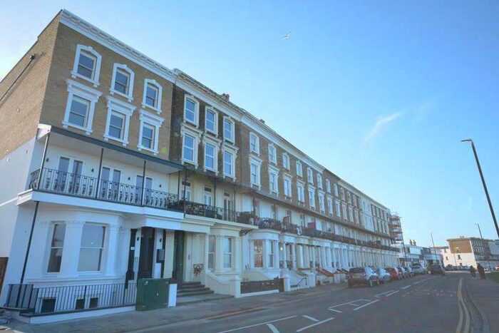2 Bedroom Flat To Rent In Ethelbert Crescent, Cliftonville, CT9