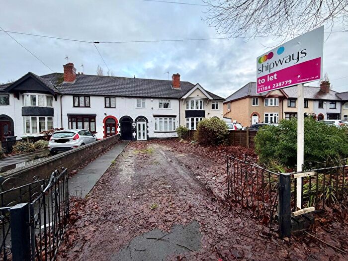 3 Bedroom Terraced House To Rent In Tipton Road, Dudley, DY1