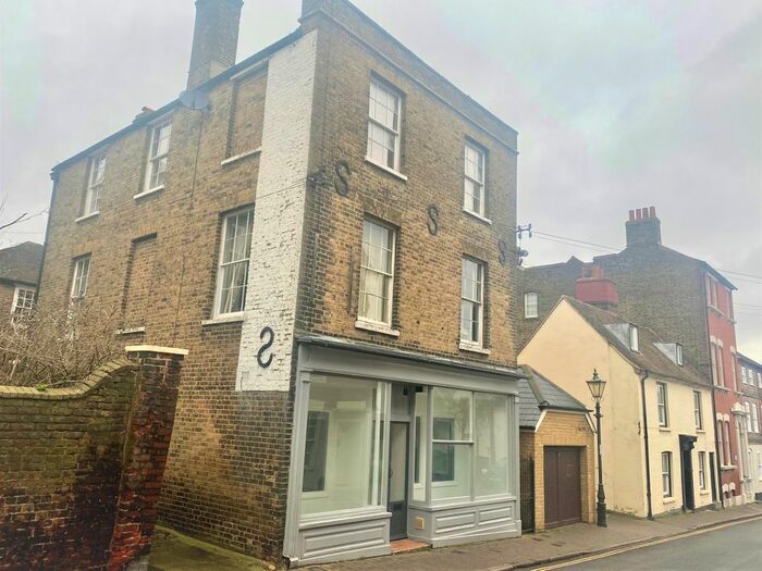 2 Bedroom Flat To Rent In St Margarets Street, Rochester, ME1