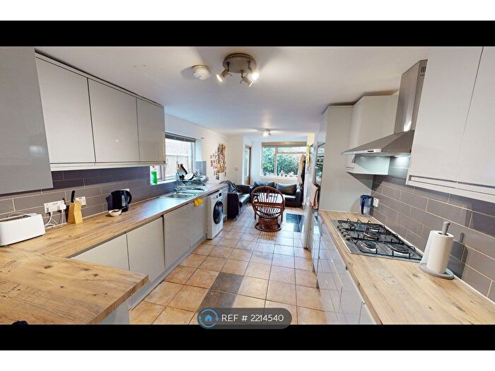 5 Bedroom Terraced House To Rent In Elcot Avenue, London, SE15