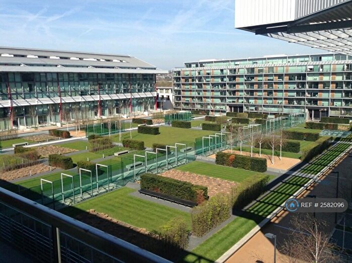 2 Bedroom Flat To Rent In Highbury Stadium Square, London, N5