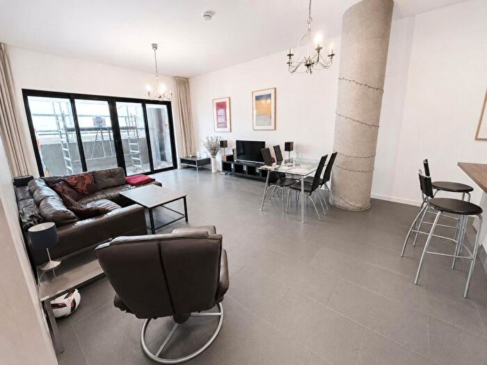 2 Bedroom Apartment For Sale In Cheapside, Liverpool, Merseyside, L2