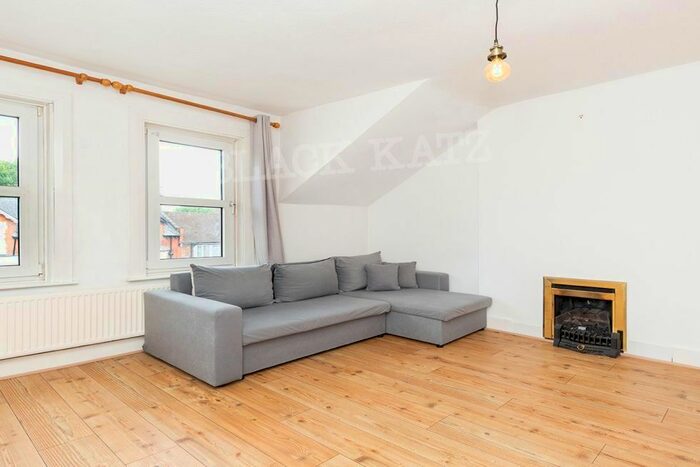 1 Bedroom Flat To Rent In Church Lane, London, N8