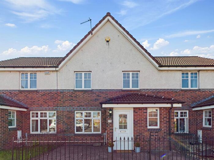 3 Bedroom Terraced House For Sale In Whitworth Gardens, Glasgow, G20
