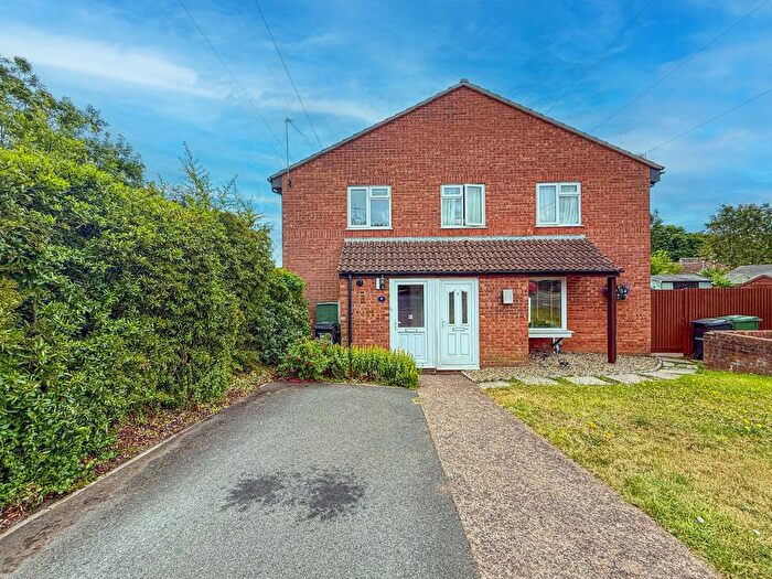 1 Bedroom Semi-Detached House To Rent In Drake Close, Taunton, TA2