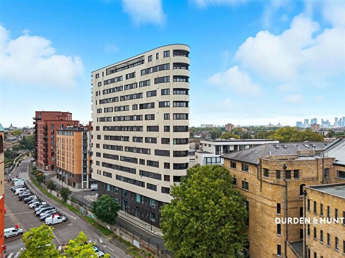 1 Bedroom Flat For Sale In Tyssen Street, Kinetica Apartments, E8