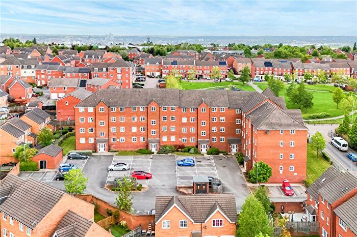 2 Bedroom Flat For Sale In Fenton Gate, Middleton, Leeds, West Yorkshire, LS10