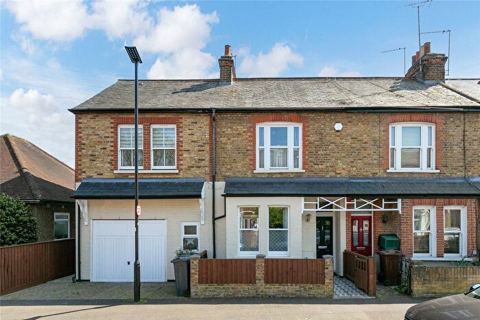 4 Bedroom End Terrace House For Sale In St. Georges Road, Feltham, TW13