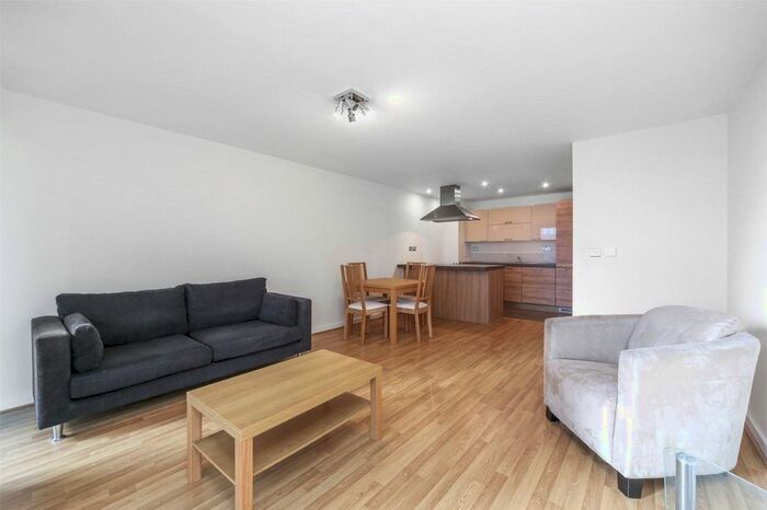 2 Bedroom Flat To Rent In Homerton Road, London, E9