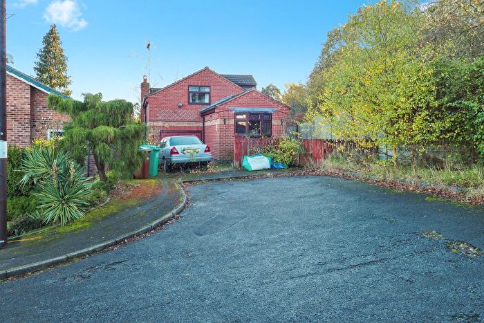 2 Bedroom Detached House For Sale In Richborough Place, Wollaton, Nottingham, NG8