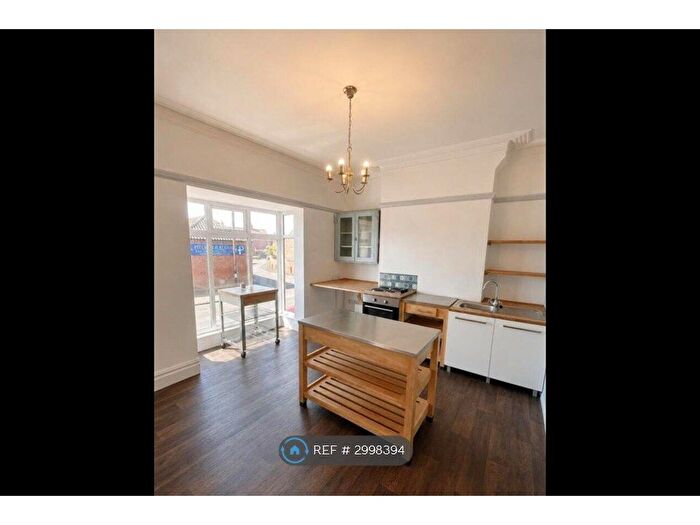 2 Bedroom Flat To Rent In Lincoln Road, Market Rasen, LN8