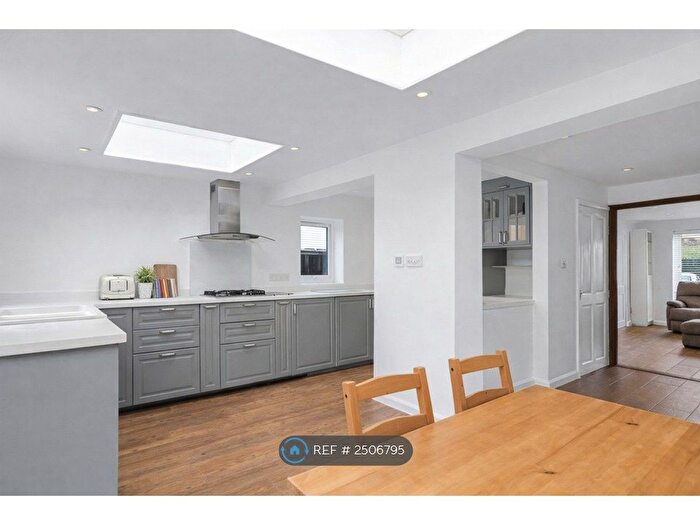 3 Bedroom End Of Terrace House To Rent In Norton Close, Headington, Oxford, OX3