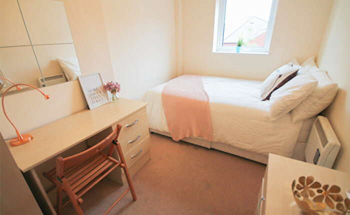 3 Bedroom Apartment To Rent In Melbourne Street, Newcastle Upon Tyne, NE1