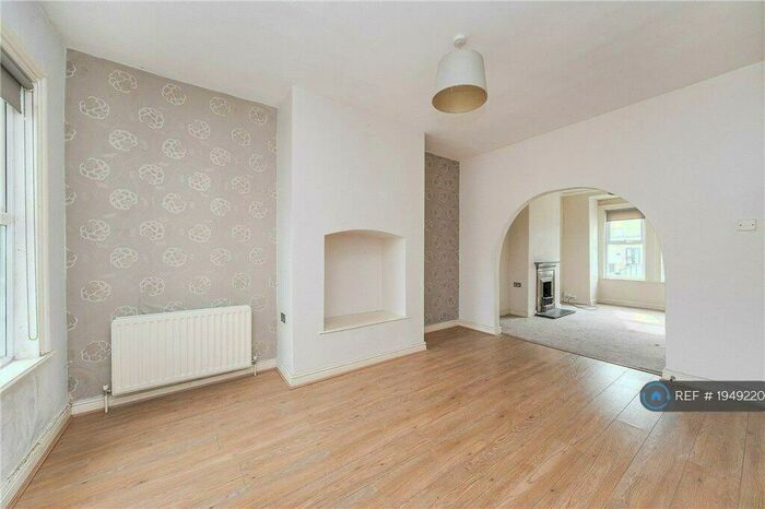 2 Bedroom Terraced House To Rent In Grey Street, Harrogate, HG2