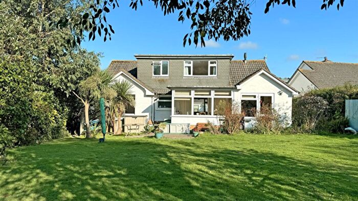4 Bedroom Detached Bungalow For Sale In Croyde Centre, EX33
