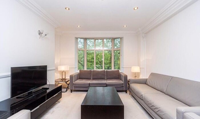 5 Bedroom Apartment To Rent In Strathmore Court, Park Road, St Johns Wood, NW8