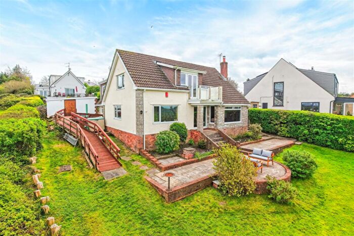 4 Bedroom Detached House For Sale In A Port Road East, Barry, CF62