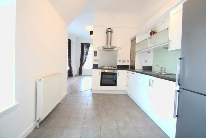 1 Bedroom Apartment To Rent In Parklands Oval, Crookston, G53