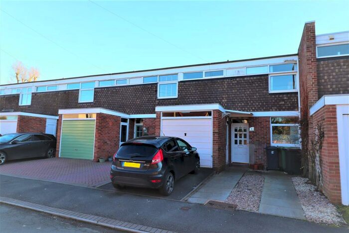 3 Bedroom Terraced House To Rent In The Nook, Nuneaton, CV11