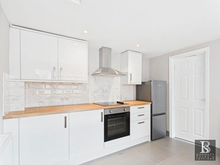 2 Bedroom Apartment To Rent In Curtis Street, Swindon, SN1