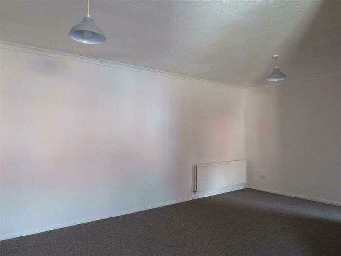1 Bedroom Flat To Rent In High Street, Dereham, NR19