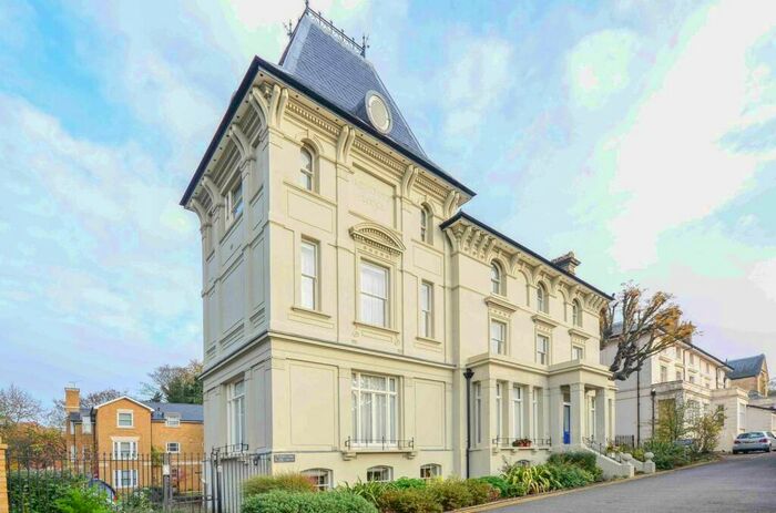 2 Bedroom Flat To Rent In East End Road, Finchley, London, N3