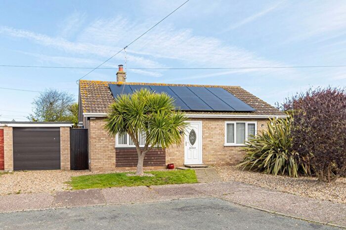 2 Bedroom Detached Bungalow For Sale In Priory Close, Bacton, NR12