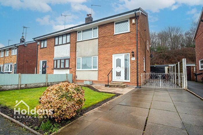 3 Bedroom Semi Detached House For Sale In Margaret Road, Penwortham, PR1