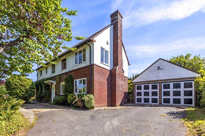 4 Bedroom Detached House For Sale In ***Guide Price £, To £, *** Faircox Lane, Henfield, BN5