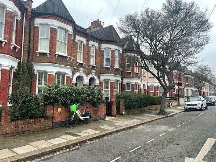 2 Bedroom Apartment To Rent In Higham Road, Tottenham, London, N17