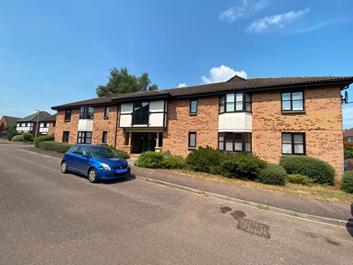 1 Bedroom Flat To Rent In Astwood Close, Potton, SG19