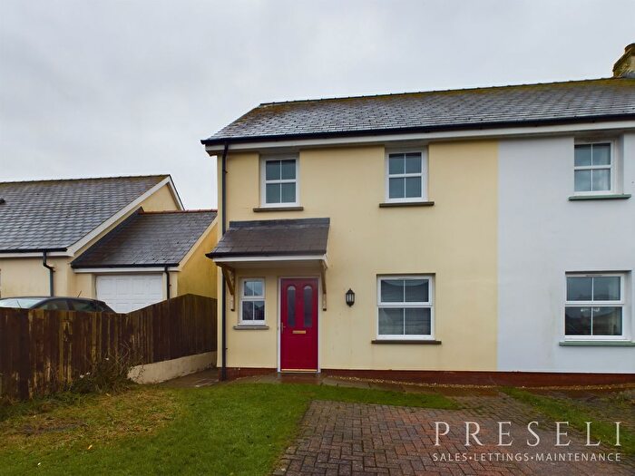 3 Bedroom Semi-detached House To Rent In Maes Waldo, Fishguard, SA65