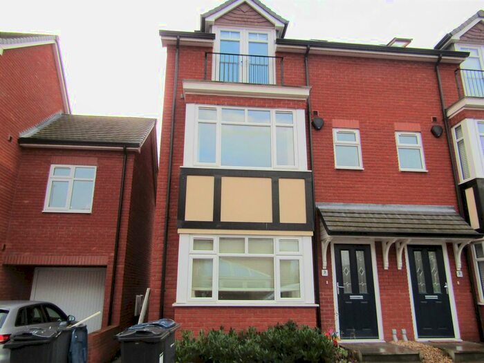 3 Bedroom Town House To Rent In Anvil Place, Sutton Coldfield, B75