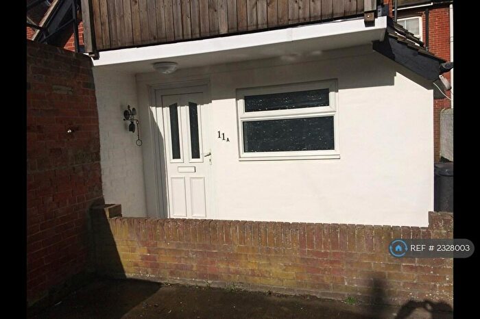 1 Bedroom Flat To Rent In Pier Street, Lee On Solent, PO13