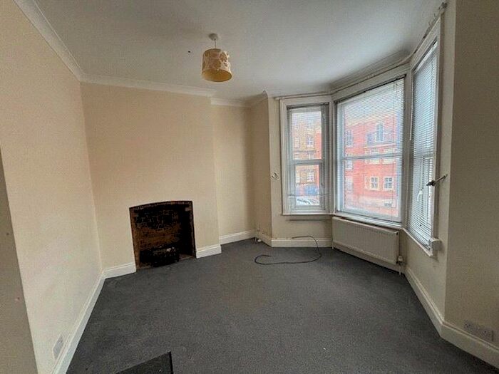 2 Bedroom Property To Rent In Westbrook Road, Margate, Kent, CT9