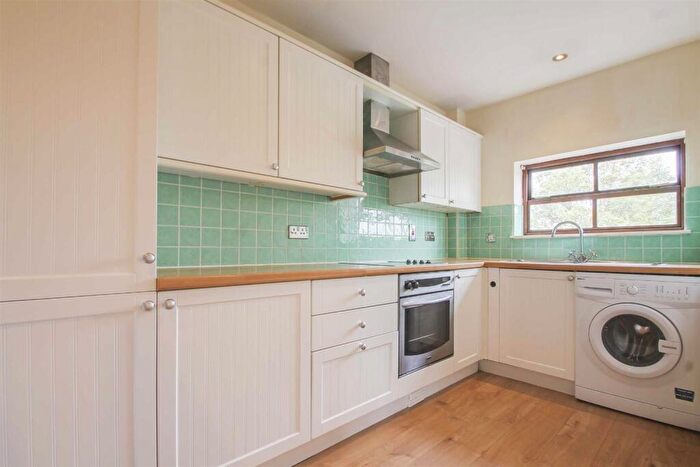2 Bedroom Apartment To Rent In Pickering Drive, Emerson Valley, MK4