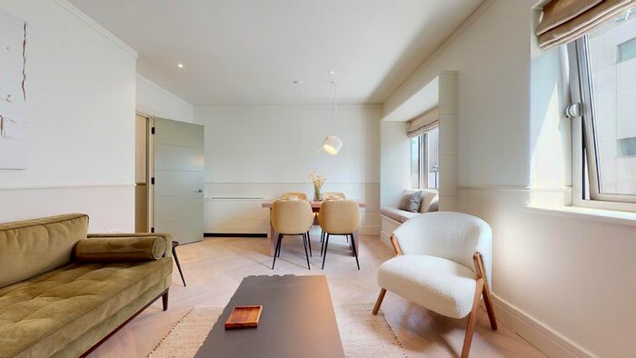 2 Bedroom Flat To Rent In Curzon Square, London, W1J