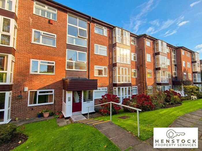 1 Bedroom Apartment For Sale In Sadler Street, Middleton, Manchester, M24