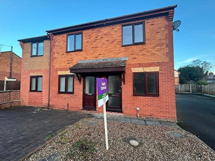 2 Bedroom Semi Detached House To Rent In Ashton Close, Swanwick, Alfreton, DE55