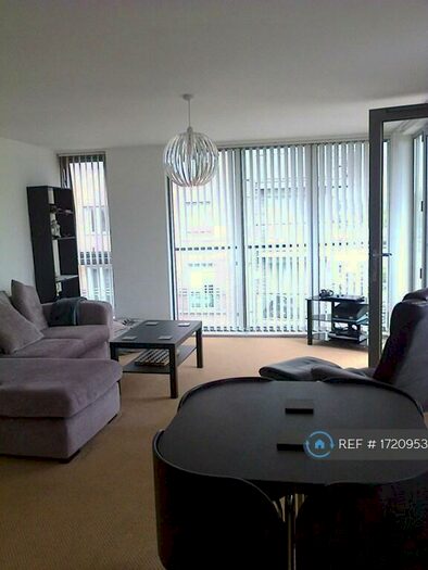 2 Bedroom Flat To Rent In Worsdell Drive, Gateshead, NE8