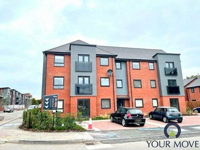 2 Bedroom Flat For Sale In Shepherds Green Road, Shirley, Solihull, West Midlands, B90