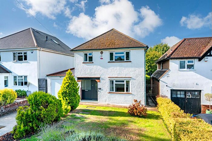 3 Bedroom Detached House For Sale In Ragged Hall Lane, St. Albans, AL2