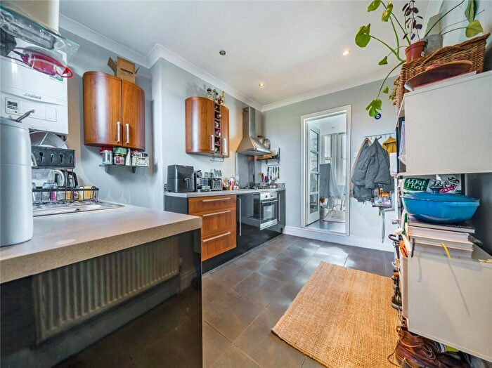1 Bedroom Apartment For Sale In Lower Road, London, SE16