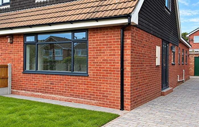 2 Bedroom Semi Detached House To Rent In Bridgewater Drive, Vicars Cross, CH3