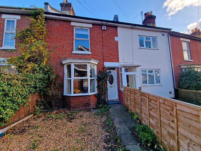 2 Bedroom Terraced House To Rent In Firgrove Road, Shirley, SO15
